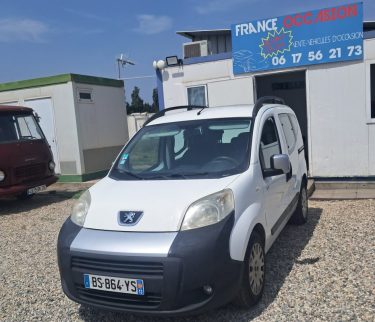 PEUGEOT BIPPER TEPEE 2011
