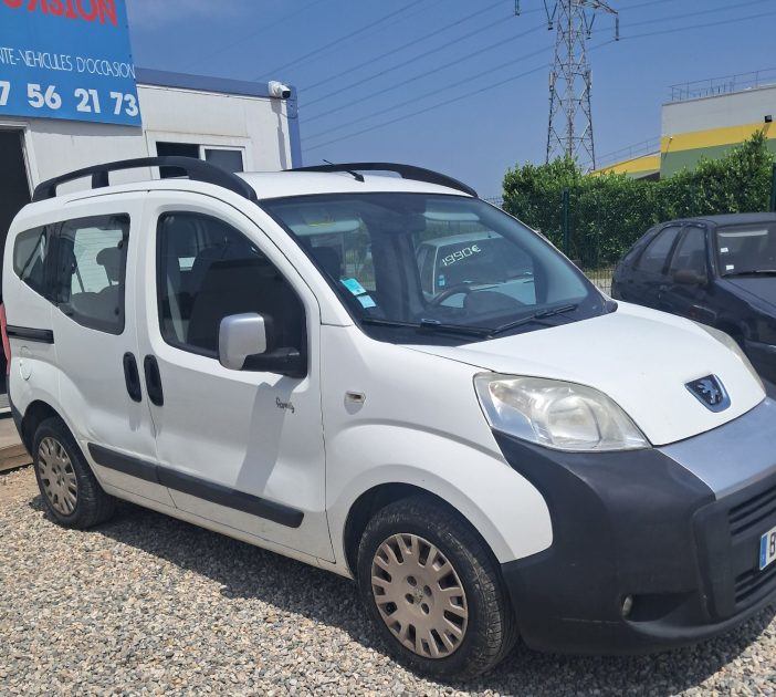 PEUGEOT BIPPER TEPEE 2011