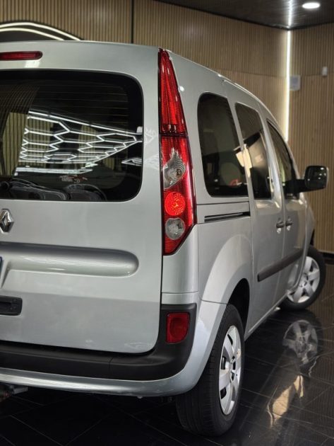 RENAULT KANGOO 2010
