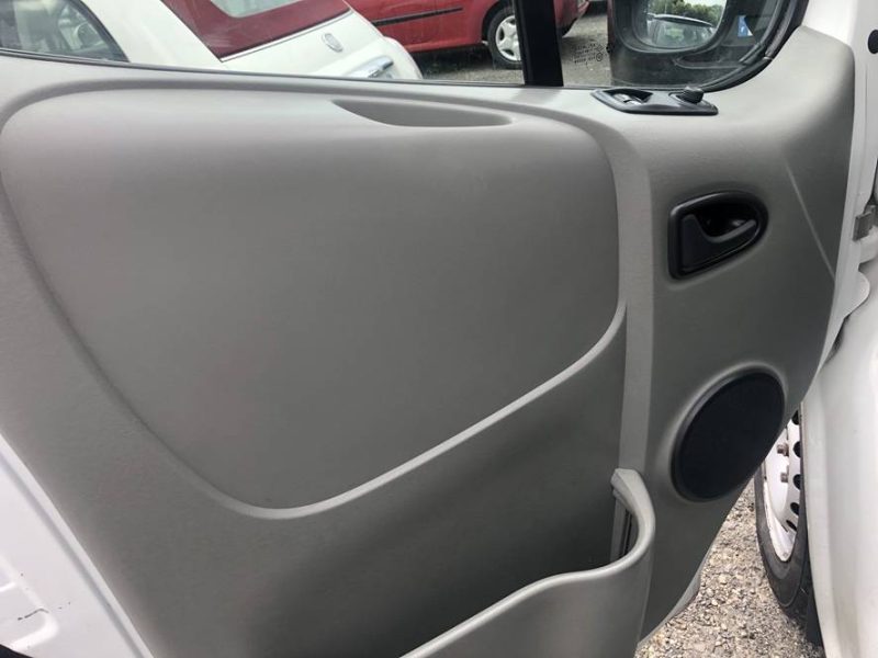 Renault Trafic 2.0 dCi L1H1 2,7t 2011