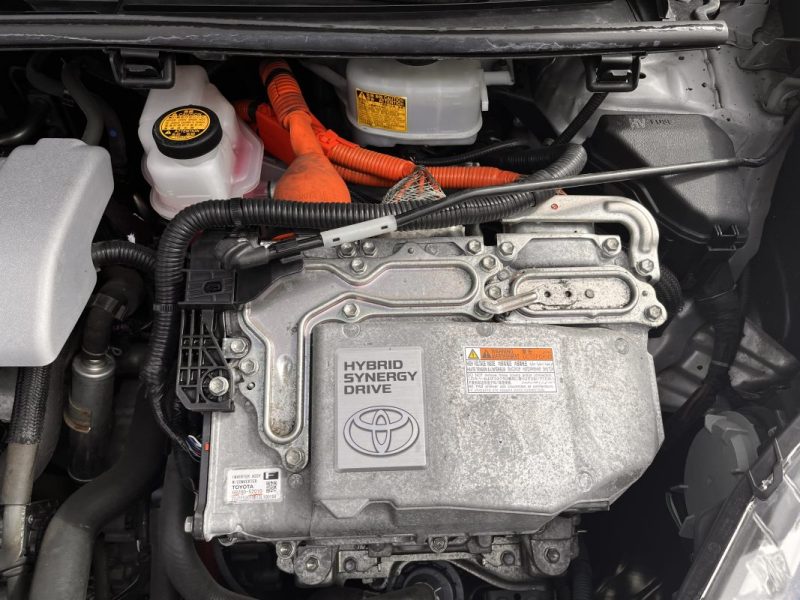 TOYOTA YARIS HYBRID Dynamic Pack Zen 03/2014