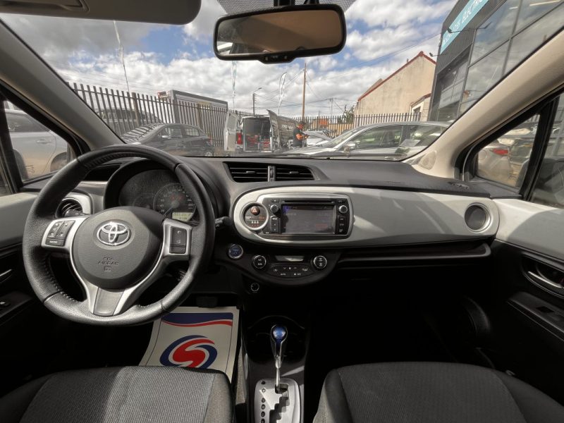 TOYOTA YARIS HYBRID Dynamic Pack Zen 03/2014