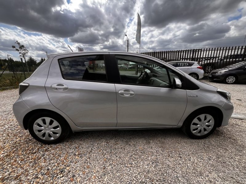 TOYOTA YARIS HYBRID Dynamic Pack Zen 03/2014