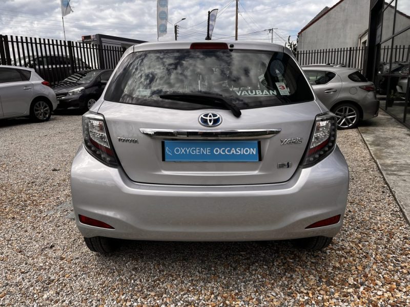 TOYOTA YARIS HYBRID Dynamic Pack Zen 03/2014