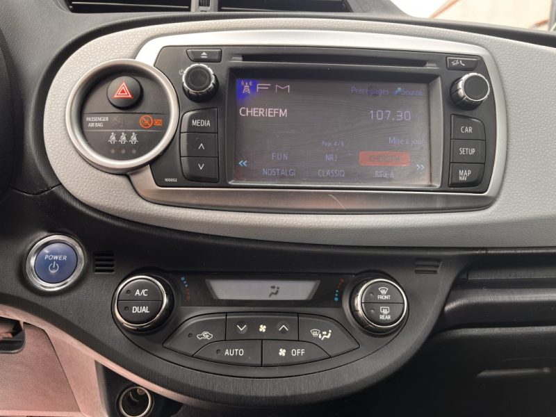 TOYOTA YARIS HYBRID Dynamic Pack Zen 03/2014