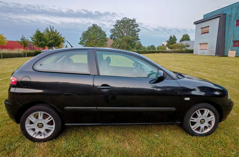 SEAT IBIZA 1.4 16v 75cv SIGNO