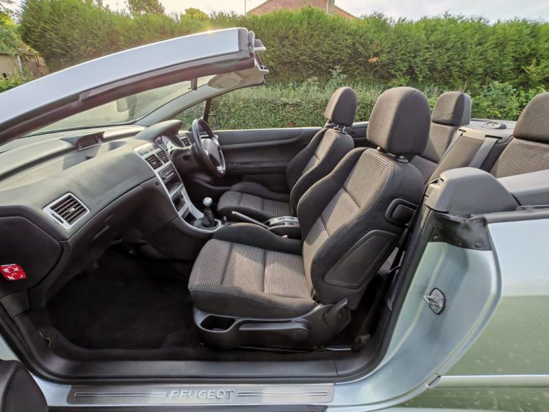 PEUGEOT 307 CC 1.6 16v TECNO