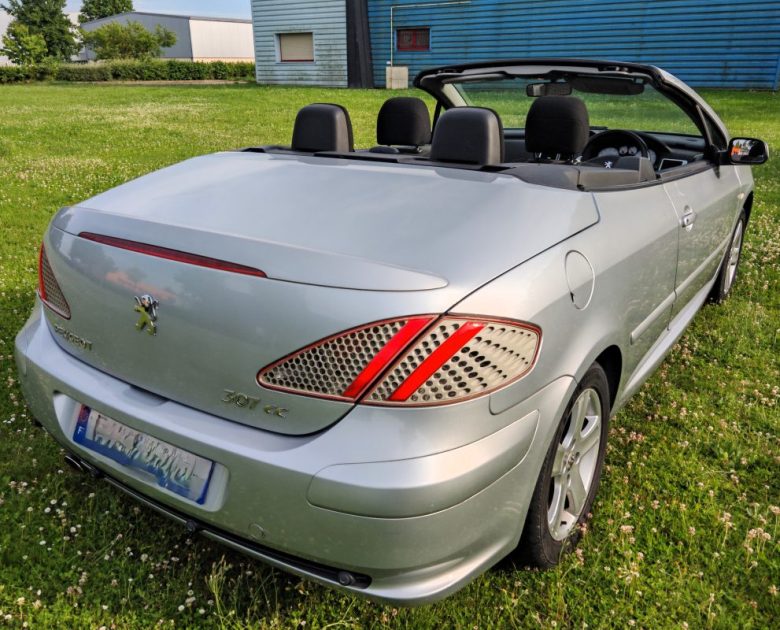 PEUGEOT 307 CC 1.6 16v TECNO