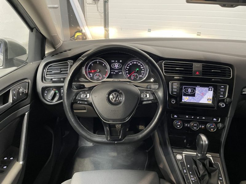 VOLKSWAGEN GOLF 2014