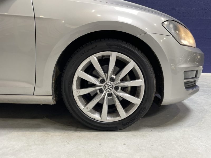 VOLKSWAGEN GOLF 2014