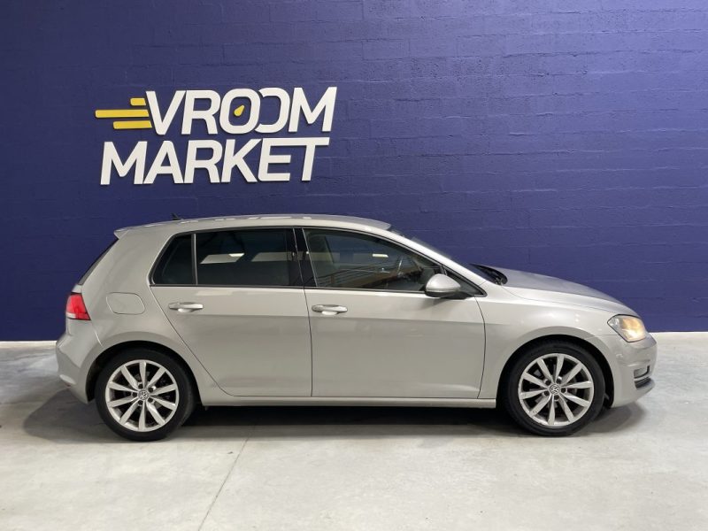 VOLKSWAGEN GOLF 2014