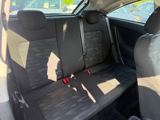 Opel Corsa 1.2 Satellite 2011 - 60250 KM