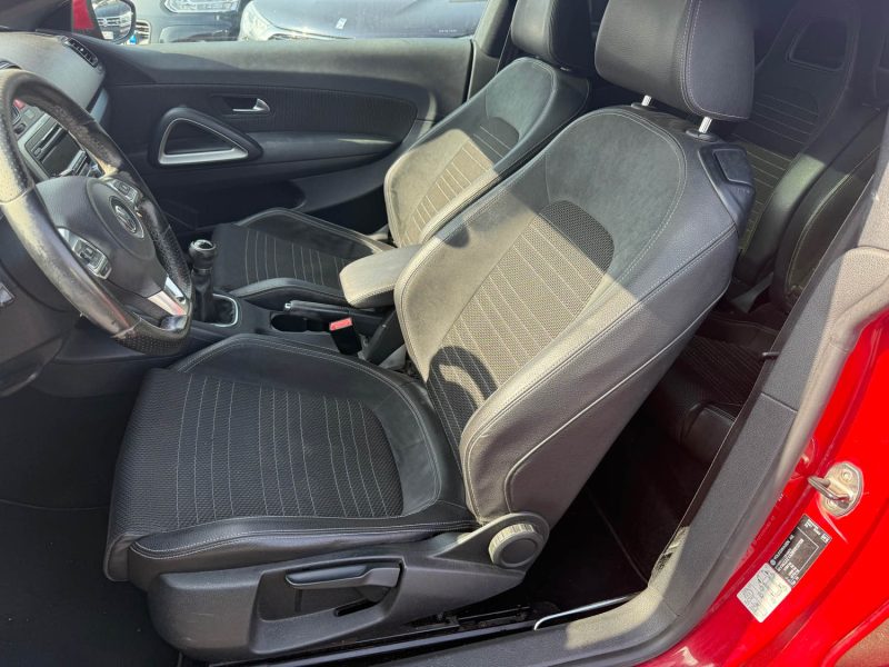 VOLKSWAGEN SCIROCCO 2010