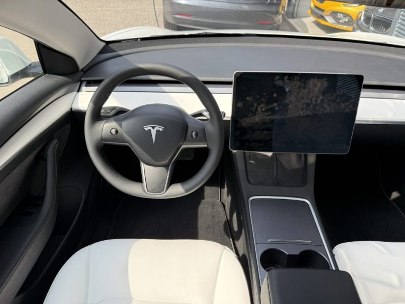 TESLA MODEL 3 325cv 