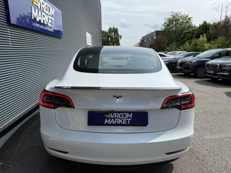 TESLA MODEL 3 325cv 