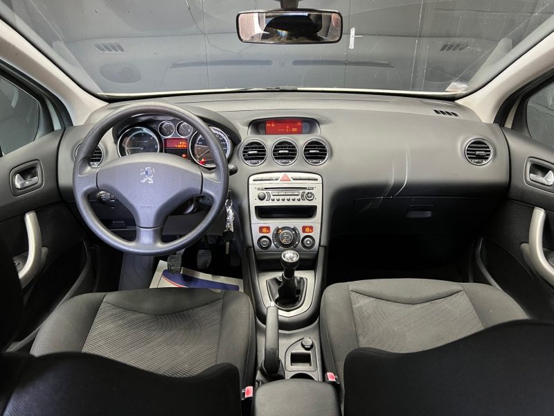 PEUGEOT 308 1.6 HDi 110ch BVM5 BLUE LION