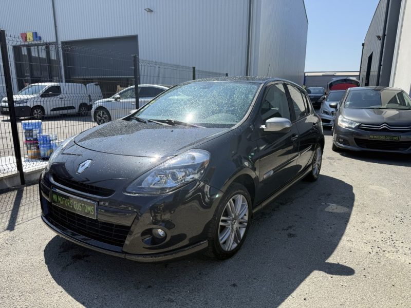 RENAULT CLIO 2010