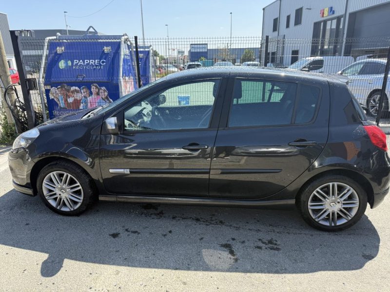 RENAULT CLIO 2010
