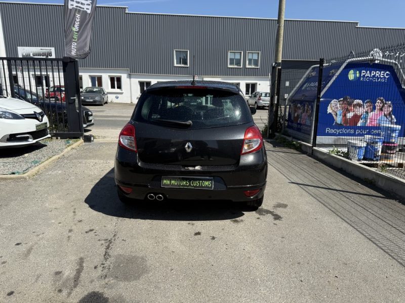RENAULT CLIO 2010