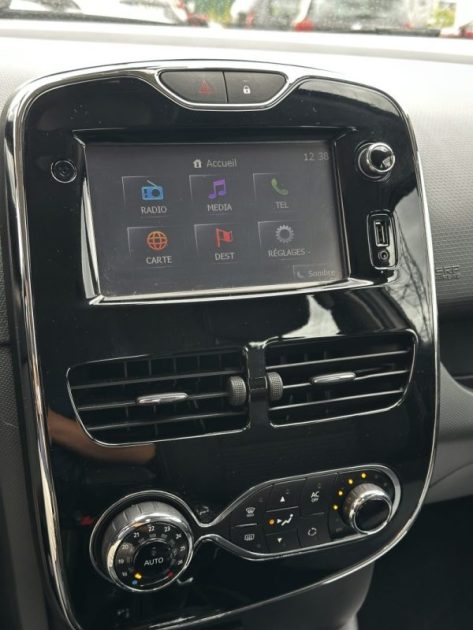 RENAULT CLIO IV 1.2 TCE 120 INTENS EDC ECO2