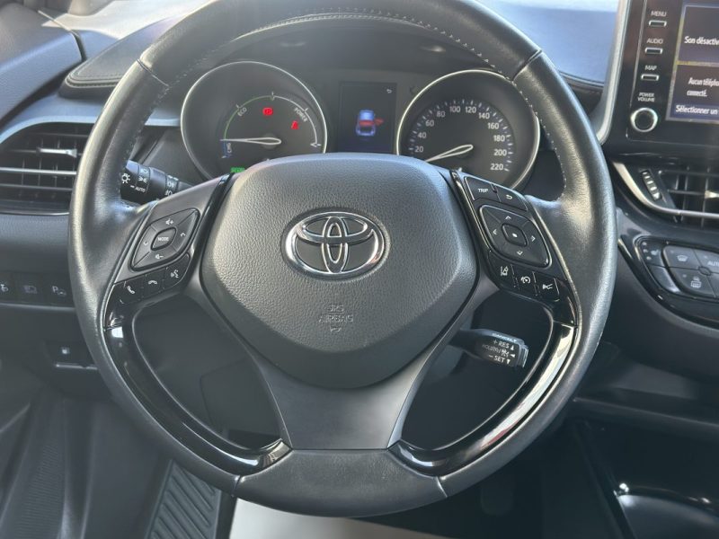 TOYOTA C-HR 2021