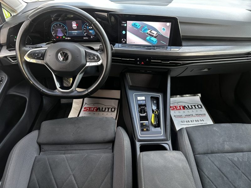 VOLKSWAGEN GOLF 2022