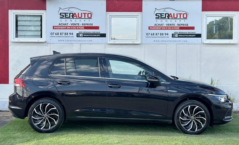 VOLKSWAGEN GOLF 2022