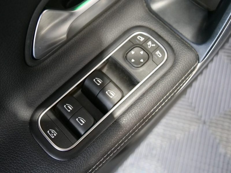 MERCEDES CLASSE A 2022