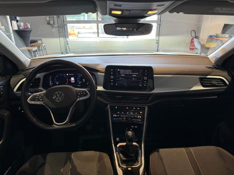 VOLKSWAGEN T-ROC 2022