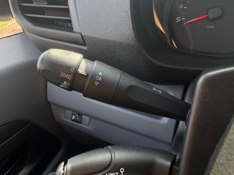 CITROEN JUMPY SPACETOURER  2017CITROEN JUMPY III TAILLE XL BLUEHDI 95 CONFORT 9P