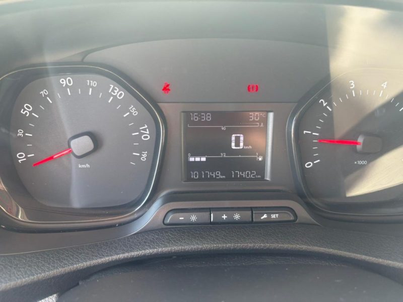 CITROEN JUMPY SPACETOURER  2017CITROEN JUMPY III TAILLE XL BLUEHDI 95 CONFORT 9P