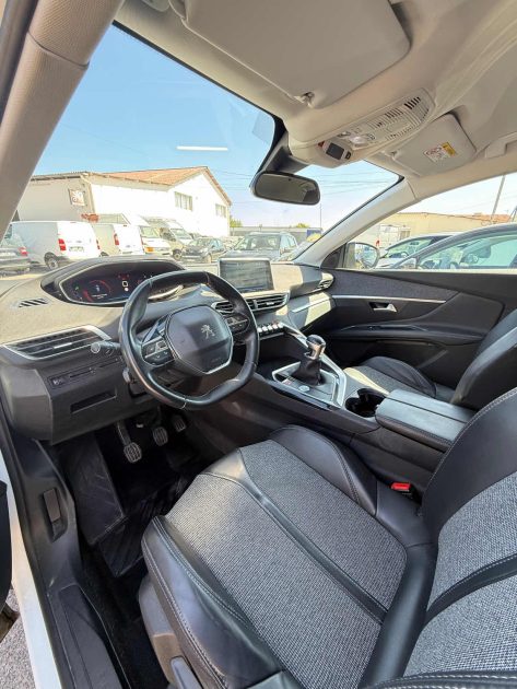 PEUGEOT 3008 ALLURE BUSINESS 1,6 HDI 120