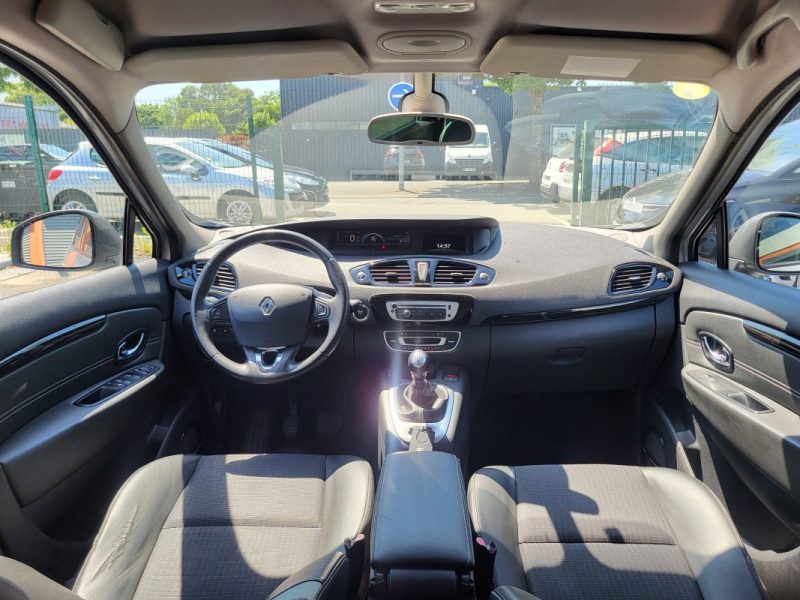 RENAULT GRAND SCENIC 3 2013
