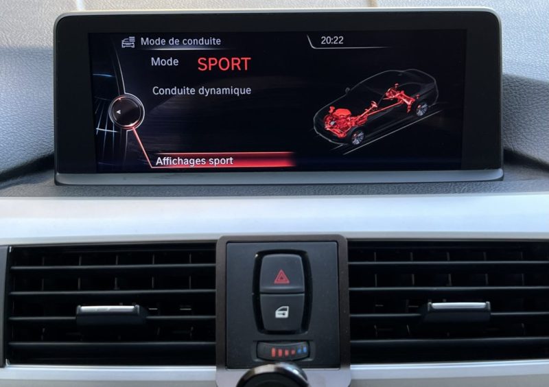 BMW SERIE 3 F30 318D 2.0 143 Cv GRAND GPS INTERIEUR CUIR CAMERA RECUL - GARANTIE 6 MOIS