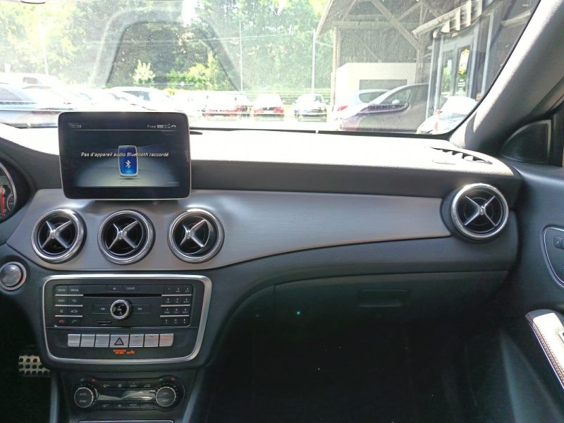 MERCEDES BENZ CLASSE CLA 2019