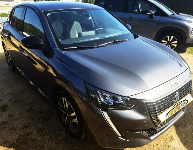 PEUGEOT 208 2022
