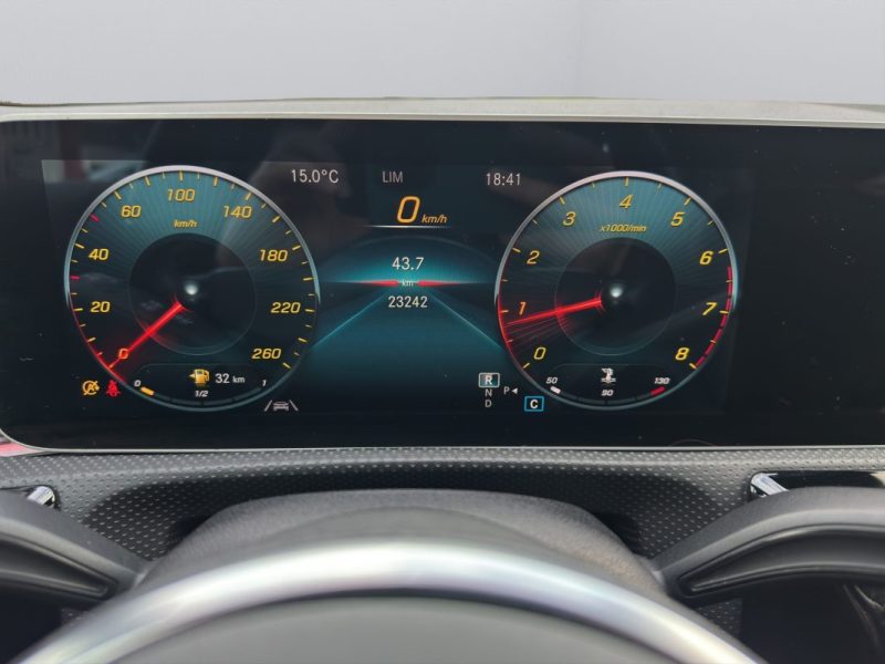 MERCEDES CLASSE A 200 PROGRESSIVE LINE 7G-DCT 