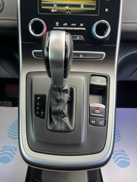 RENAULT GRAND SCENIC TCE 140 EDC TECHNO BOITE AUTO