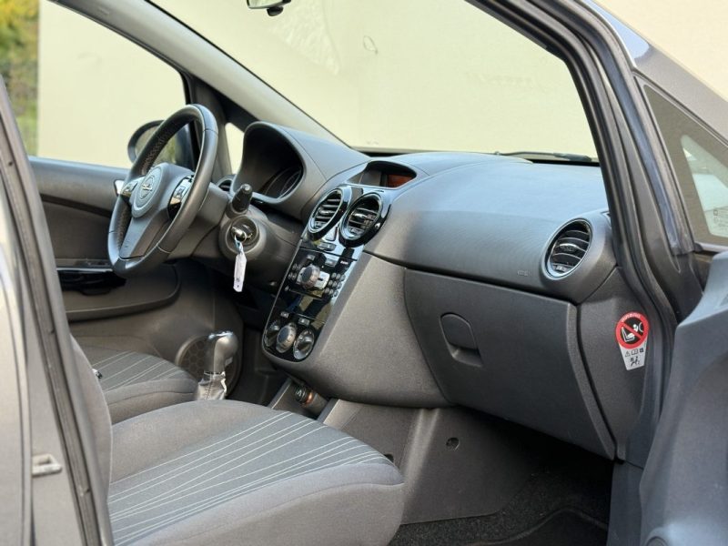 OPEL CORSA 2010