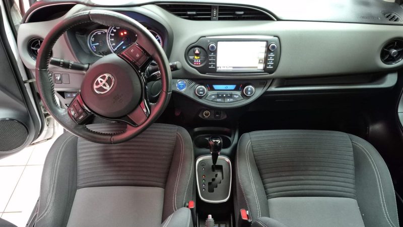 TOYOTA YARIS 2018