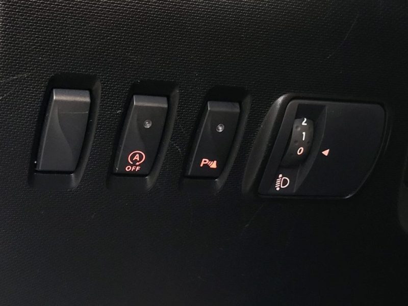 RENAULT TWINGO III 1.0 SCe 70cv Intens BVM5