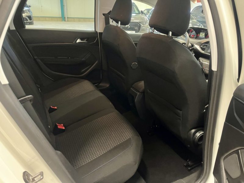 PEUGEOT 308 SW 1.5 Bluehdi 130ch S&S BVM6 Style 1ère Main GARANTIE 6 MOIS