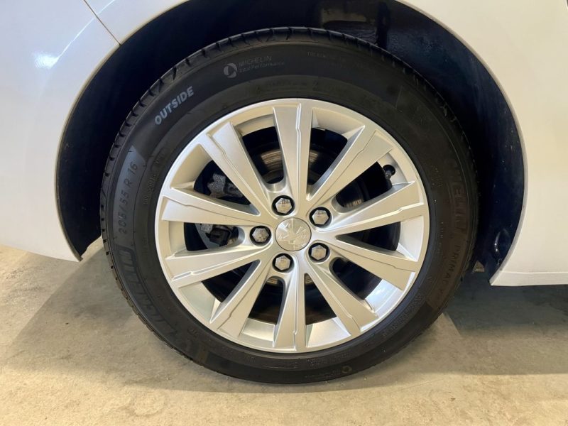 PEUGEOT 308 SW 1.5 Bluehdi 130ch S&S BVM6 Style 1ère Main GARANTIE 6 MOIS