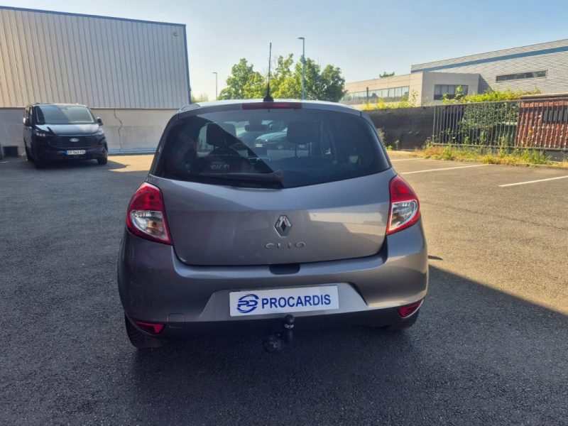 RENAULT CLIO 2010