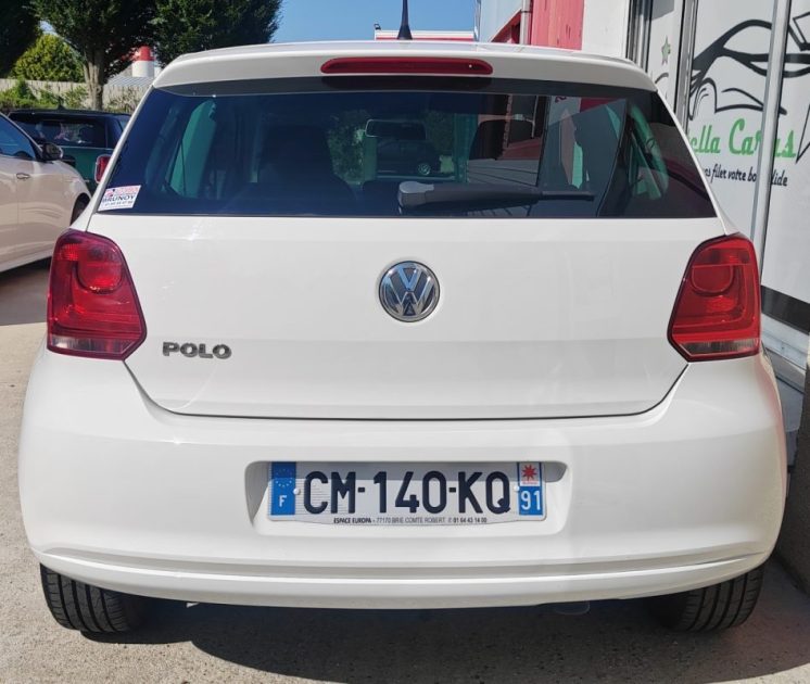 VOLKSWAGEN POLO 2012