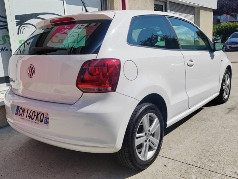 VOLKSWAGEN POLO 2012