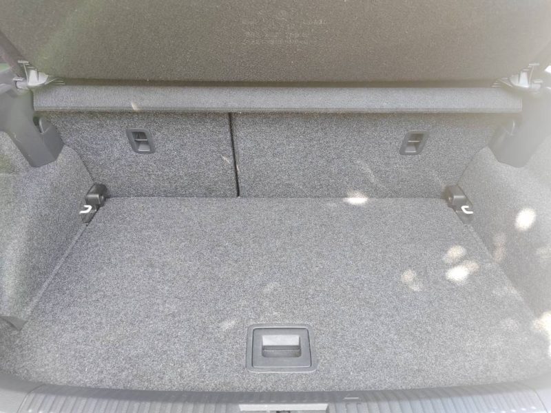 VOLKSWAGEN POLO 2012