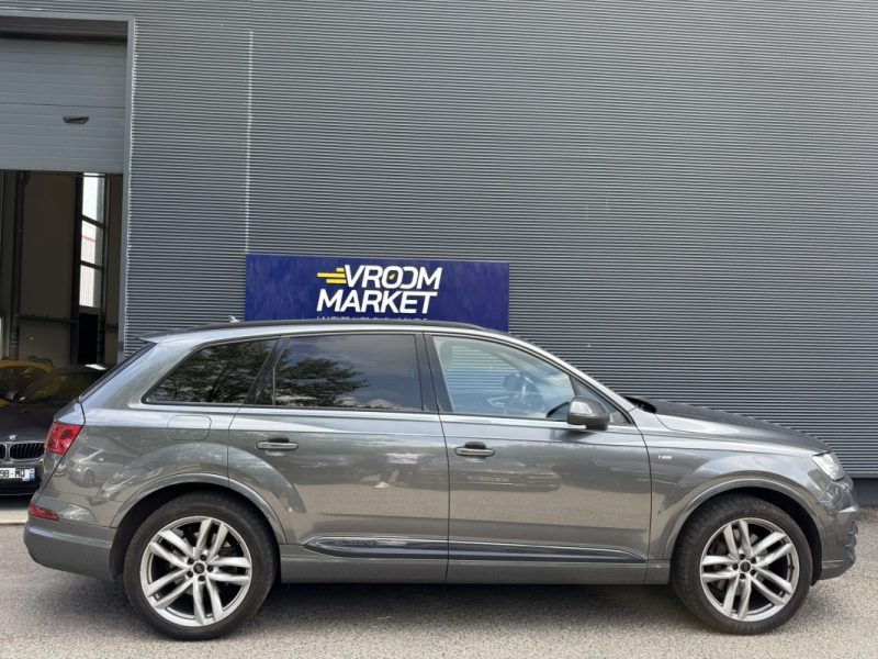 AUDI Q7 / 7 PLACES V6 QUATTRO 218cv S-LINE
