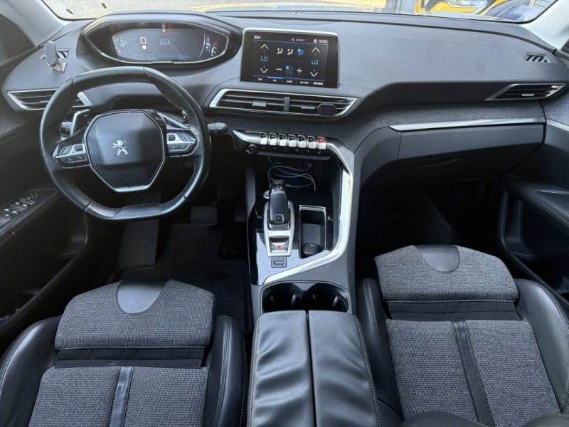 PEUGEOT 3008 120cv ACTIVE BUSINESS