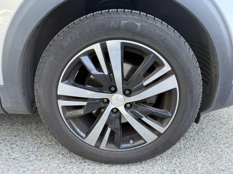 PEUGEOT 3008 120cv ACTIVE BUSINESS